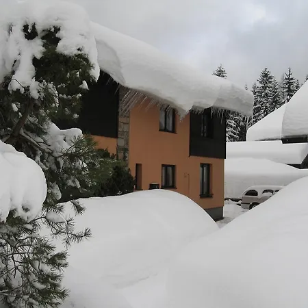 V Soukromí Rázlovi Harrachov